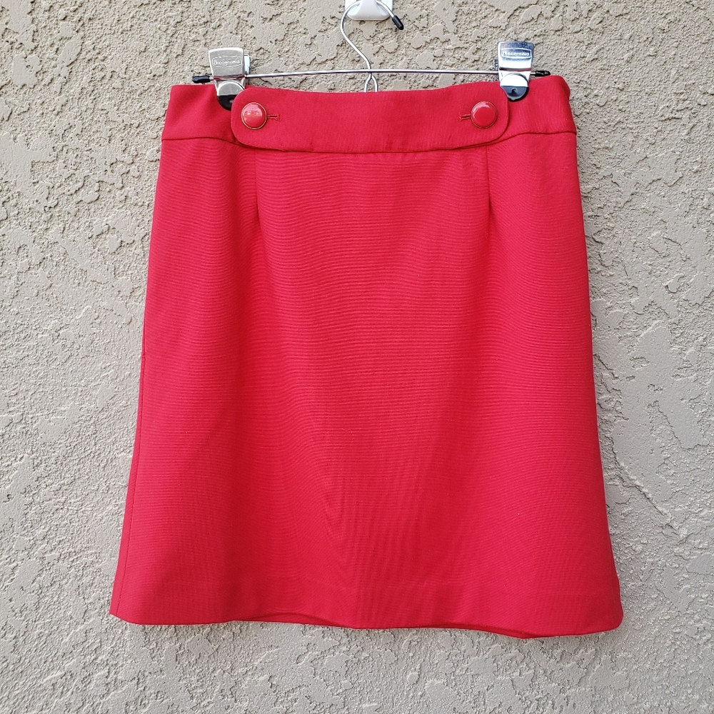 NWT Ann Taylor LOFT Red Skirt Size 2 18.5" in length 18" wide around the hips